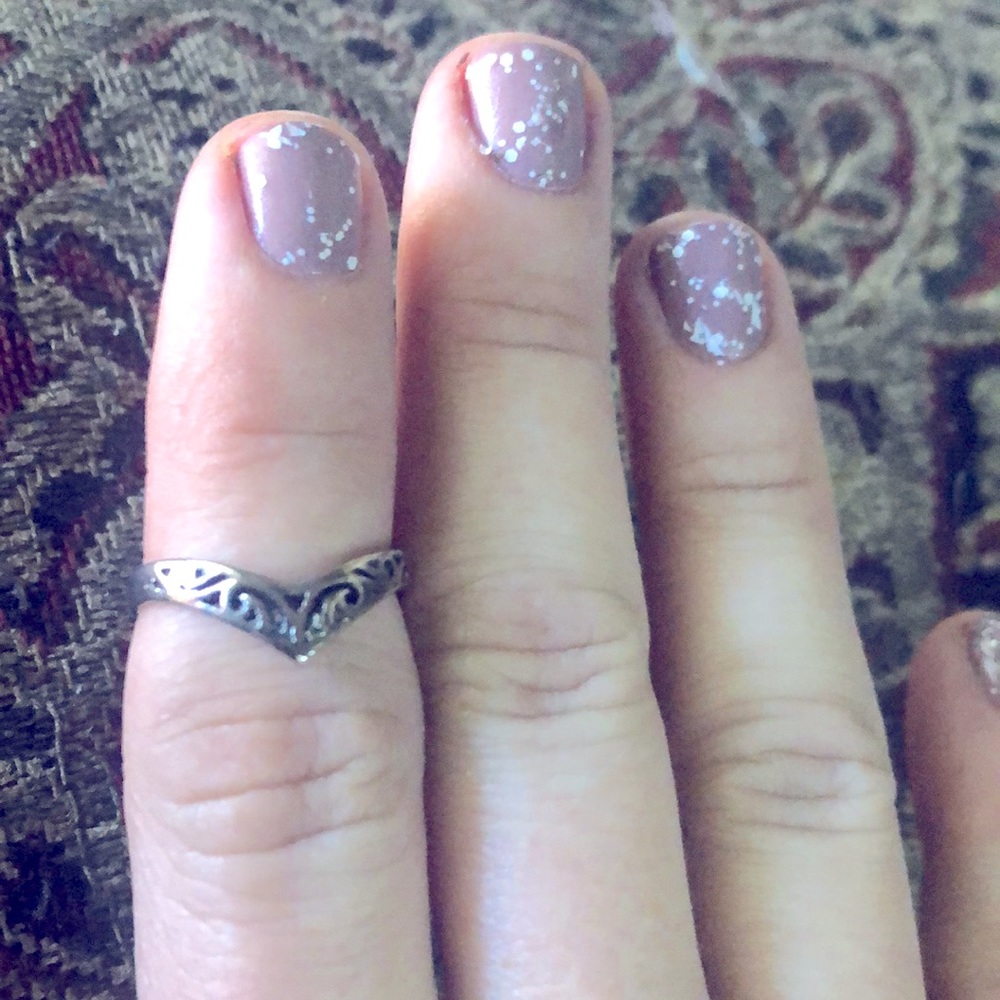 V-RING